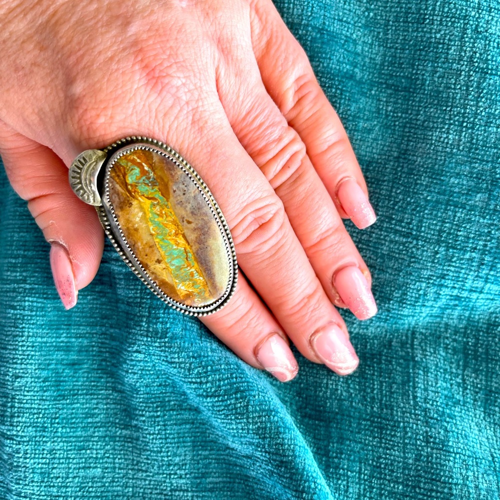 Sterling silver and turquoise size 9.5, item # 0002